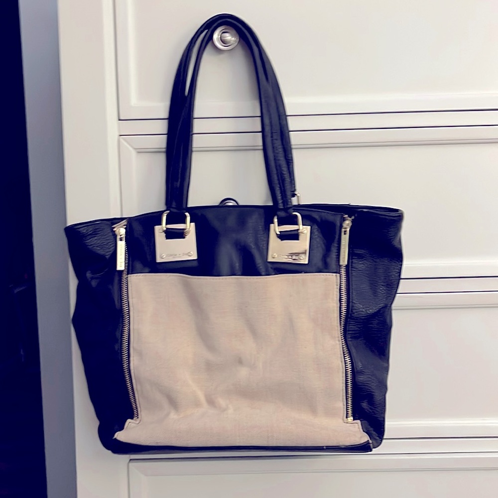 Olivia & Joy purse